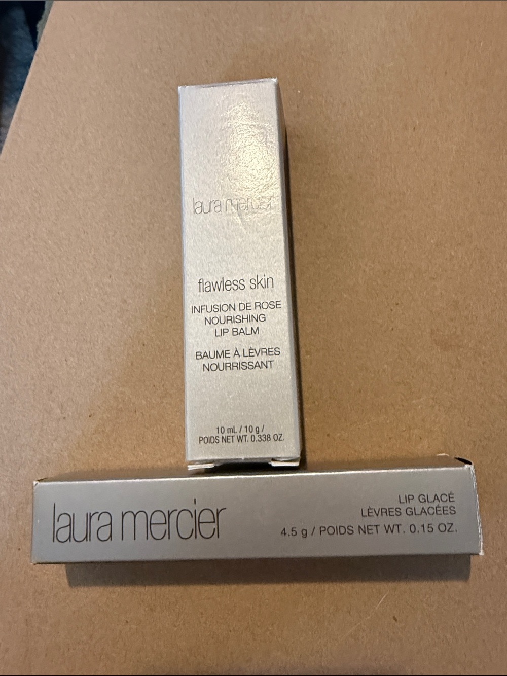laura mercier Silver Flawless Skin Infusion de Rose Nourishing Lip Balm